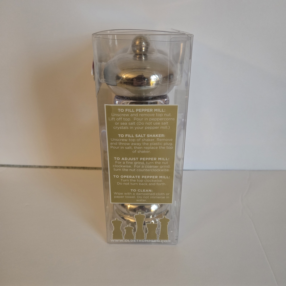 Olde Thompson Silver Salt and Pepper Grinder Set. Brand New In Box - Picture 4 of 4